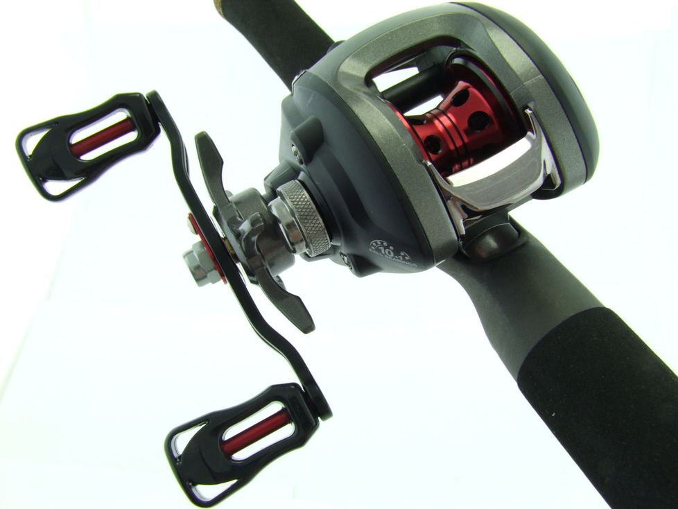 SARATOGA 6kg 6'0 Baitcaster Low Profile Fishing Rod and Reel Combo Barra  Tailor